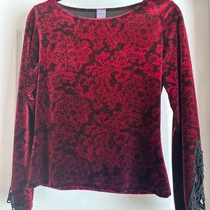 Red and black velvet lace long sleeve top